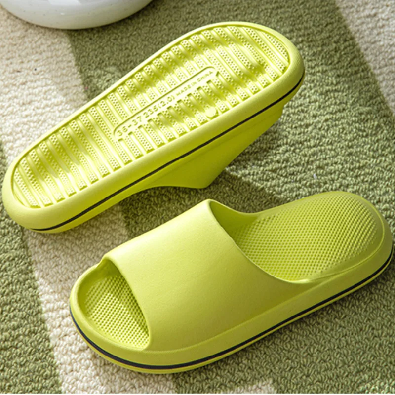 Couple Candy Color Eva Thick Sole Slippers Women Summer Soft Platform Massage Slippers Plus Size 36-45 Non-Slip Beach Sandals