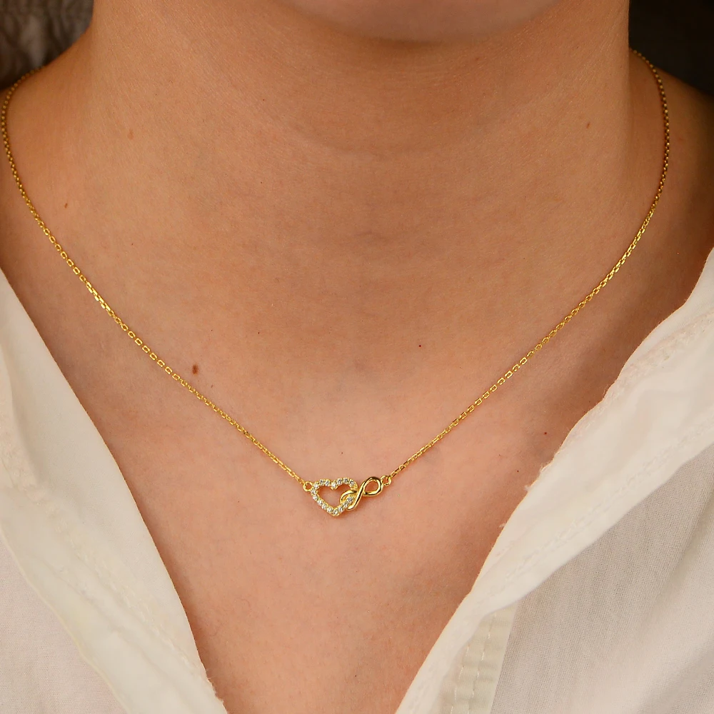 925 Sterling Silber 14K Vergoldete Infinity-Herz-Halskette mit klarem Zirkonia-Anhänger für Damen – Zarte, dünne Kette, minimalistisches Liebes- und Alltagsschmuckstück – Detail 9