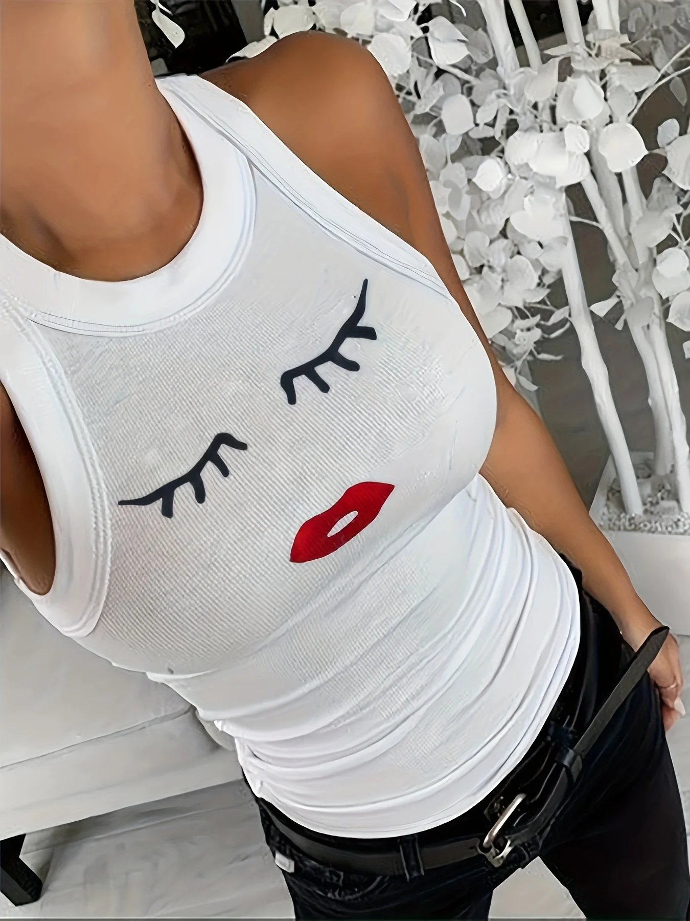 Women's summer slim fit sexy sleeveless vest T-shirt top white