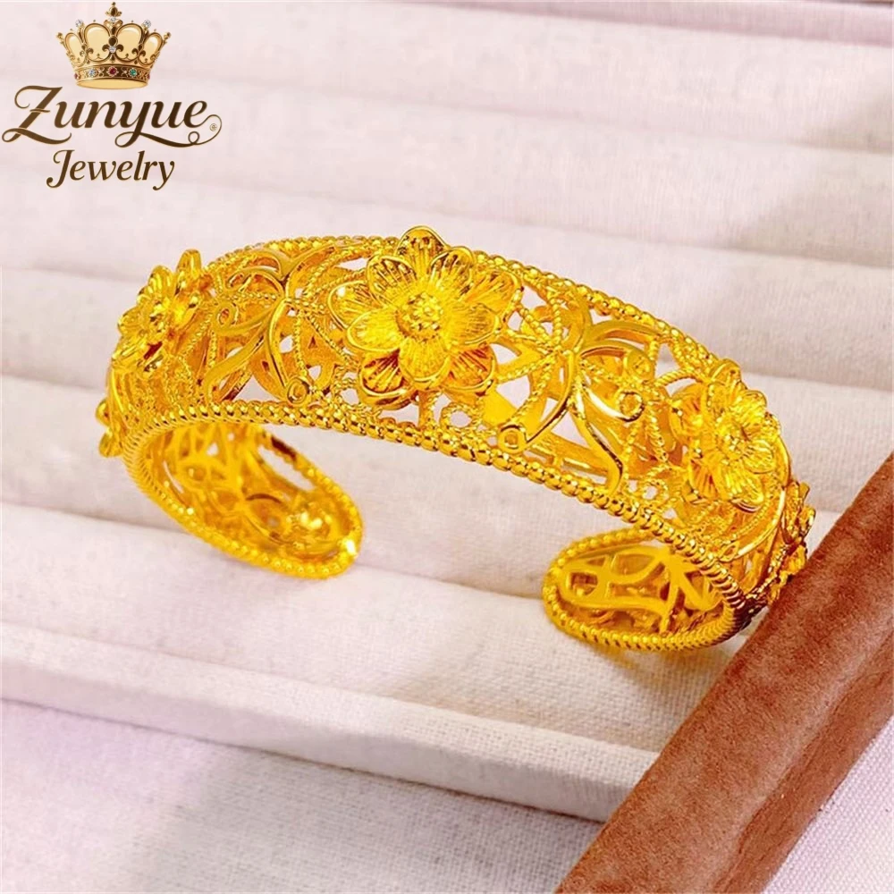 

Sand Gold Hollowed-Out Filigree Lotus Bracelet Luxury Quality Jewelry Handicraft Fashion Jewelry Elegant Exquisite Popular Charm