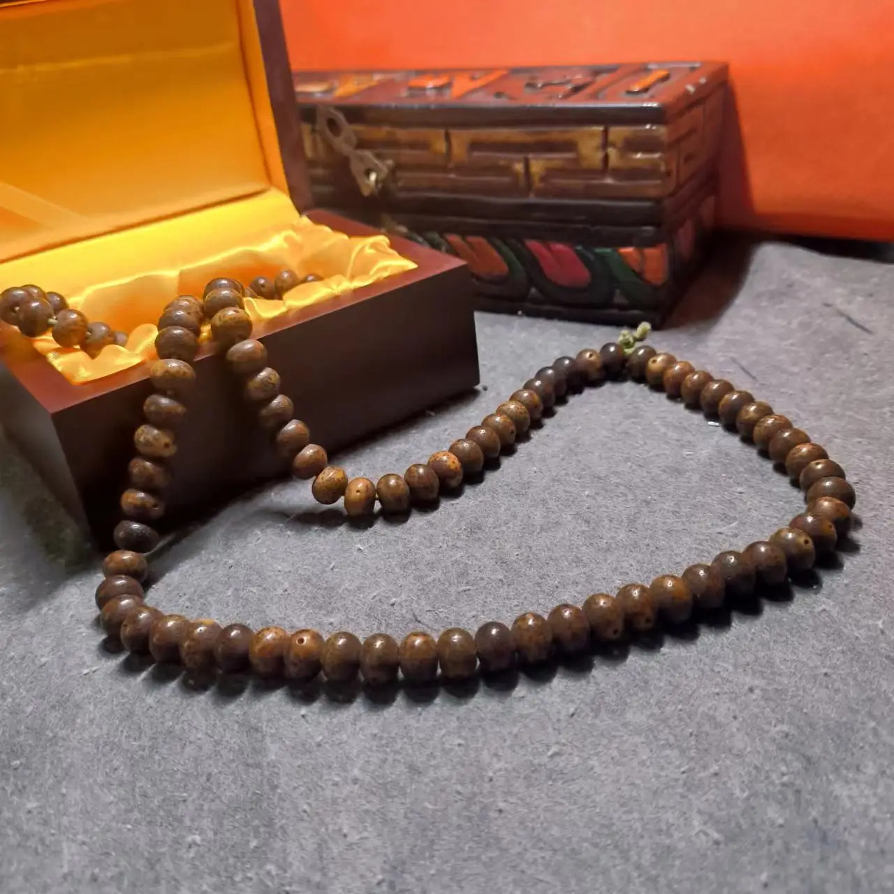 1pcs/lot Bodhi Seed 108 Beads Bracelet Necklace Tibetan Folk Collection  hundred years inheritance with holes plant nuts seed