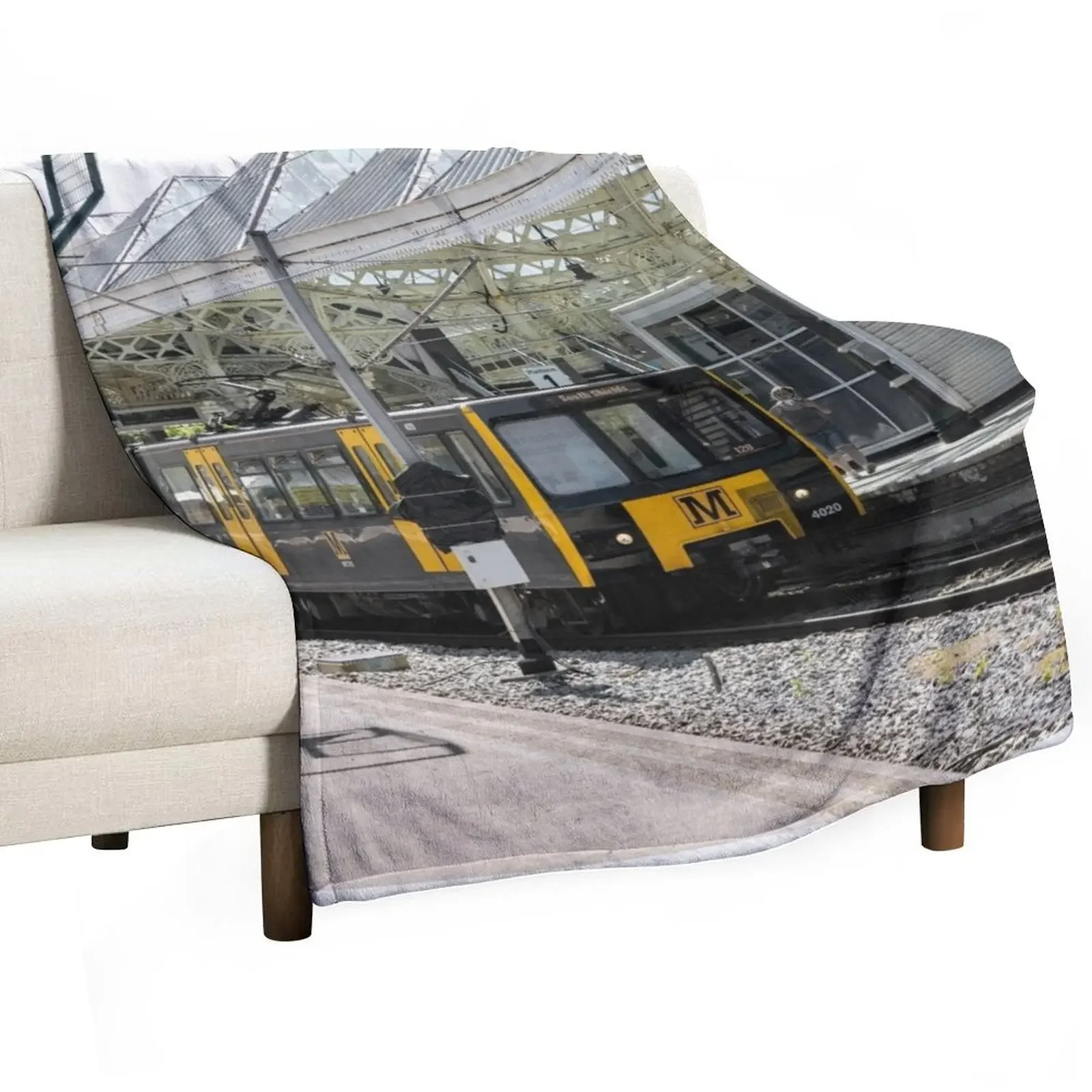 Tynemouth Metro Throw Blanket Decorative Beds Vintage Thermal Blankets