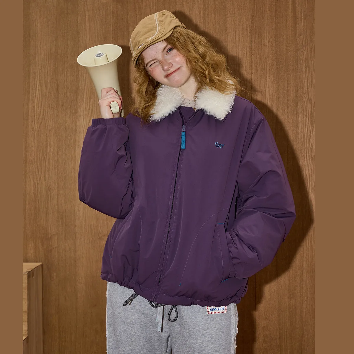 

2025 зимняя женская американская винтажная куртка с меховым воротником, парка большого размера на молнии, теплое хлопковое стеганое пальто, свободная уличная одежда