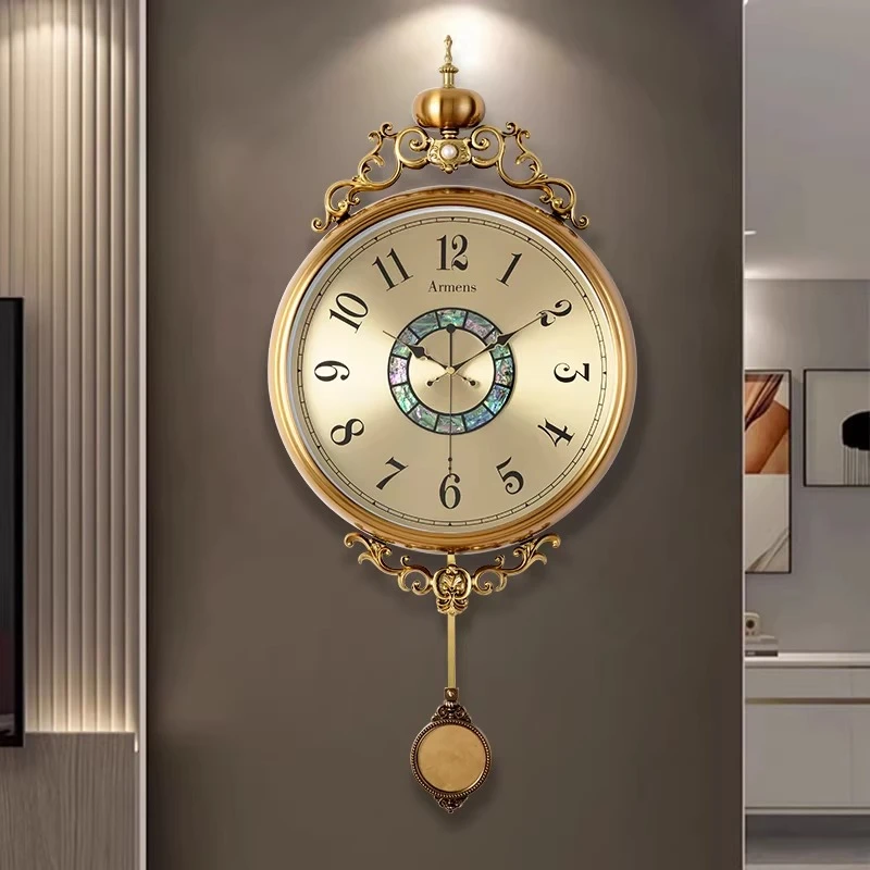 European Retro Wall Clock Living Room Home New Creative Clock Wall Mute High-end Quartz Type Home Decoration