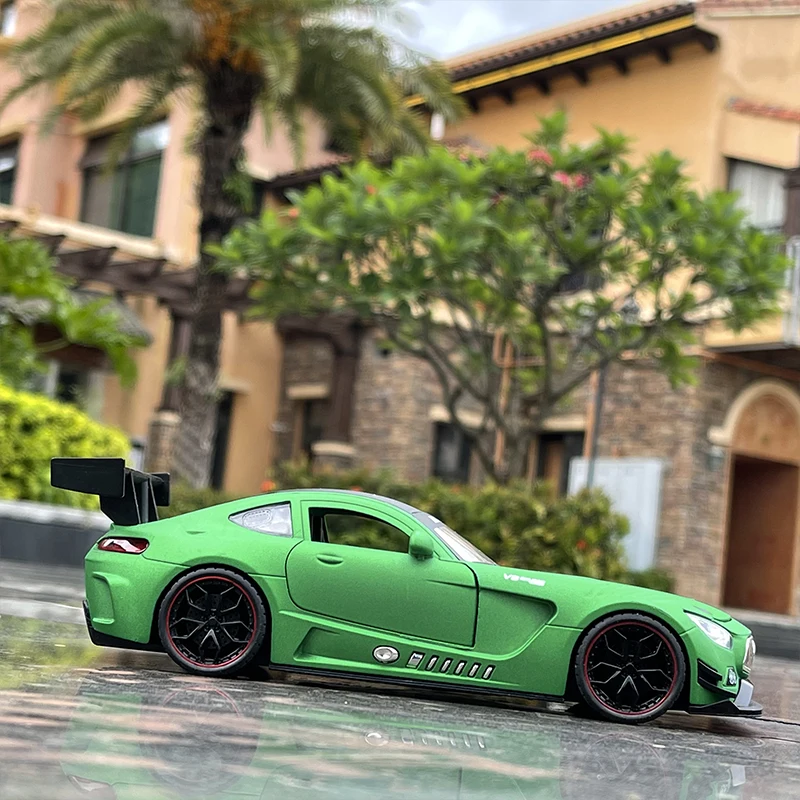 1:24 AMG-GT Alloy Sports Car Model Diecast Metal Toy Vehicles Car Model High Simulation Sound and Light Collection Toy Gift