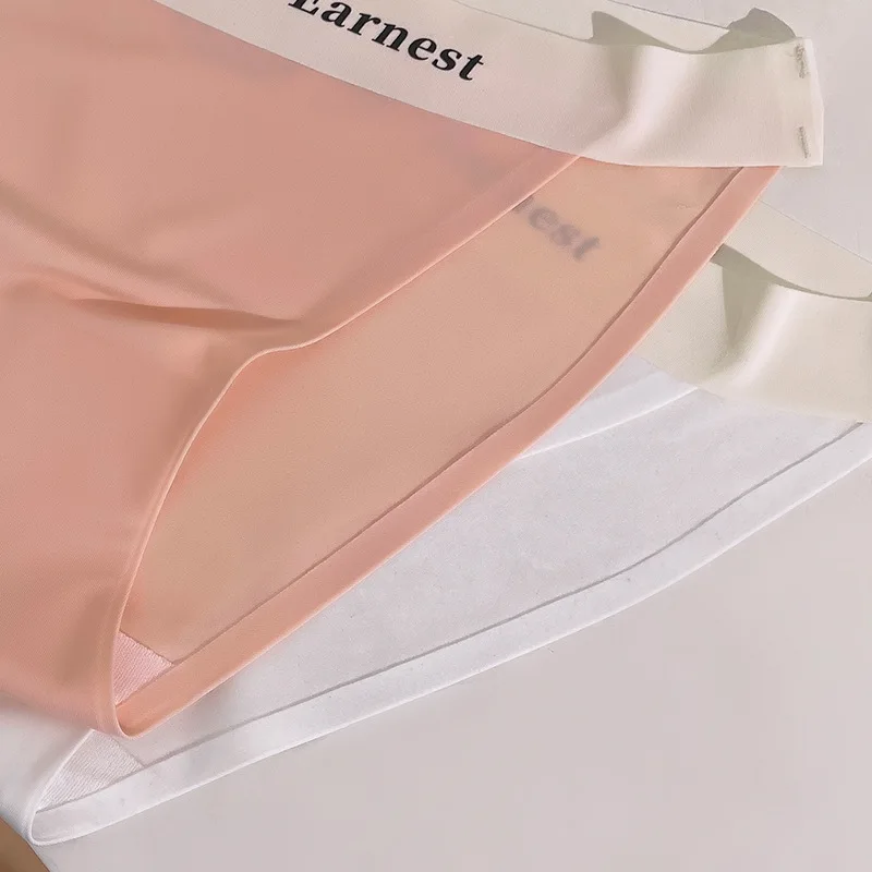 Summer Nude Feel Seamless Ice Silk Briefs Simple Solid Color T-Back Refreshing Sports Style Week Briefs Contrast Color