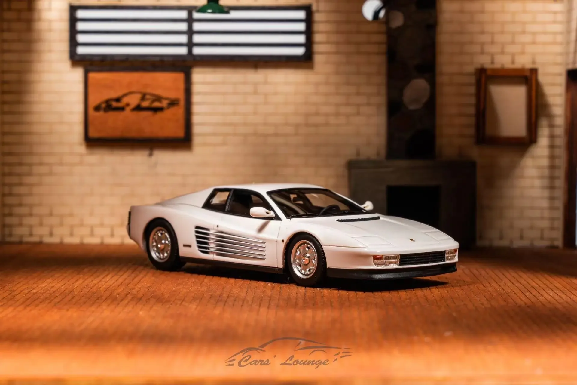 Cars' lounge 1:64 Testarossa Giallo Argento limite399  Model Car