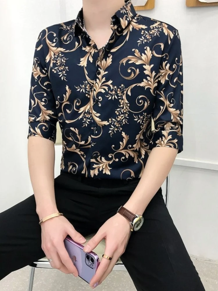 

2026 Summer Men's Floral Shirt Short Sleeve Slim Fit Korean Trendy Handsome Stylish Mid Sleeve Designer Seven Sleeve Shirt