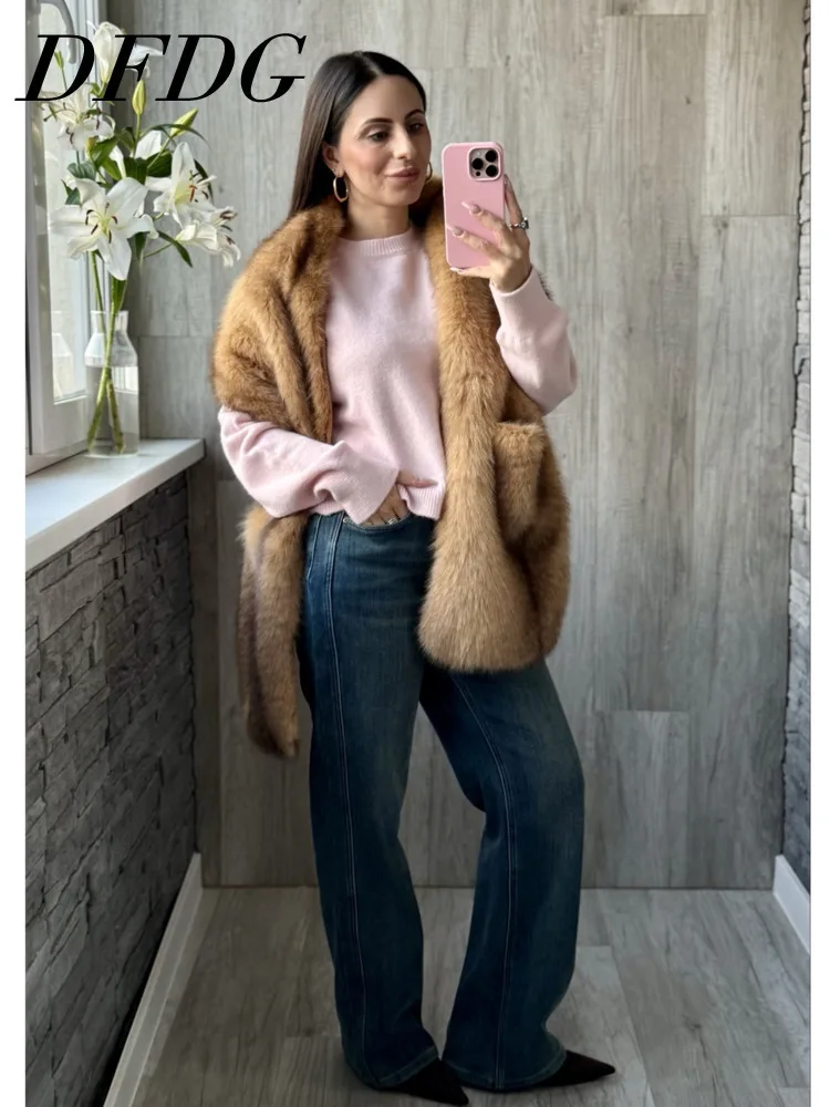 

DFDG Environmental Faux Fur Scarf Women’s 2025 Winter Designer Minimalist Street Style Warm Premium Fashion Accessory Scarf