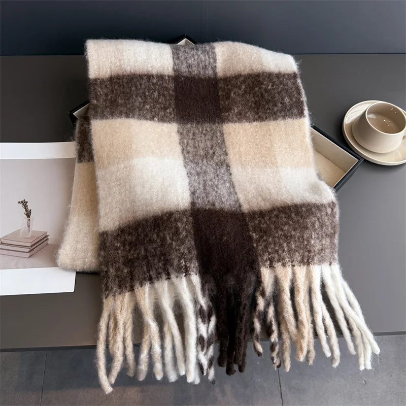 Warmer Dicker Winterschal für Damen, Mohair, Kariert, Weicher Quastenschal, Pashmina, Großer Halsdecken-Schal – Detail 14