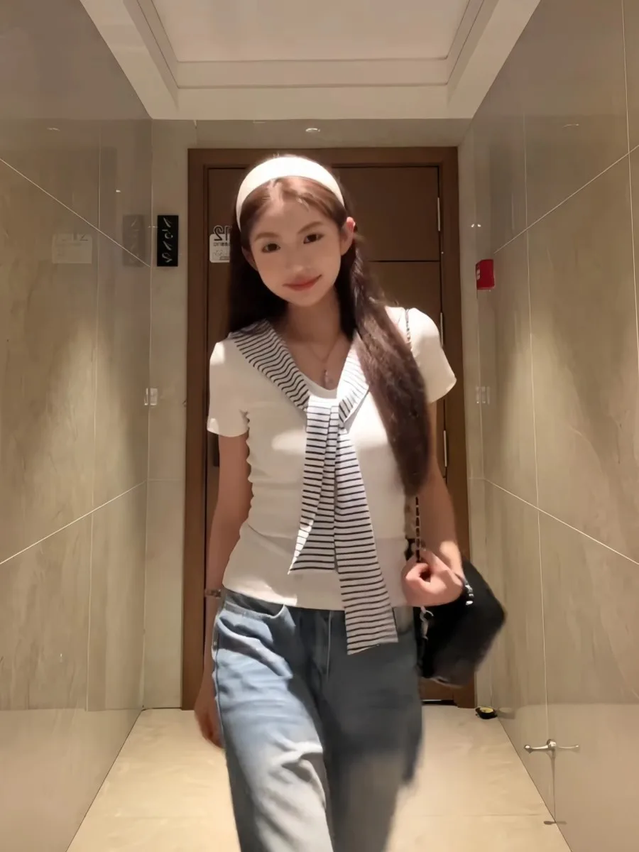 White Striped Shoulder Wrap Fake Two-Piece V-Neck Short Sleeve T-Shirt Women's Summer Slimming Navy Collar Short Top