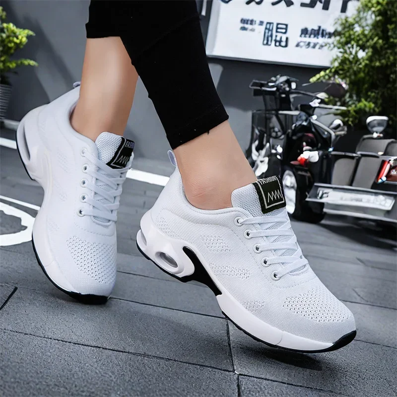 Sapatos Tenis Femimino Designer Luxury 2024 Brand Sneakers Shoes Women Sapato Women Vulcanize Shoes Yoga Loafers Shoes Tennis