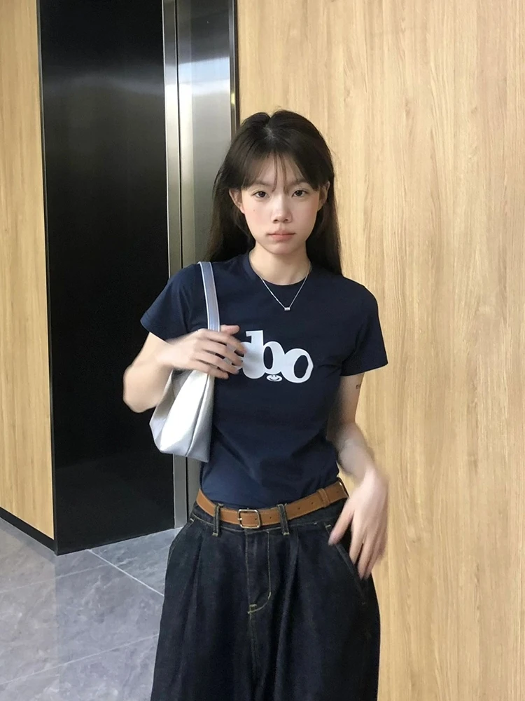 تي شيرت نسائي صيفي بقصة ضيقة، تصميم أمريكي عتيق، نمط إبداعي، مقاس صغير