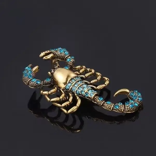 Fashion Jewelry Crystal Brooch Pin Scorpion Rhinestone Collar Brooches Dress Decoration Jewelry Brooches for Women