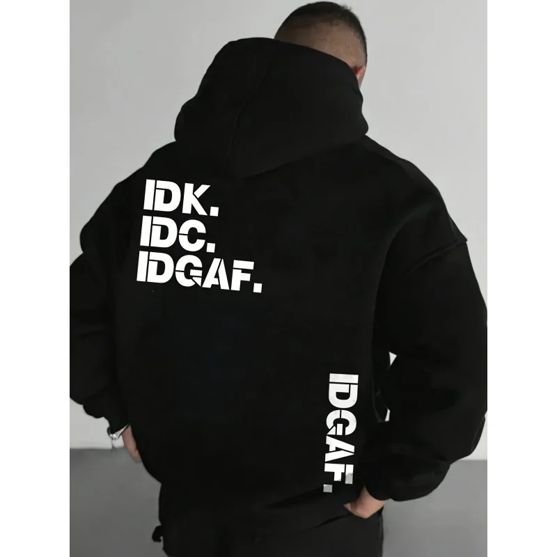 Lässiger, vielseitiger, sportlicher, schlichter Herren-Hoodie mit Fleecefutter für den Winter, geeignet für den Arbeitsweg im Herbst und Winter.