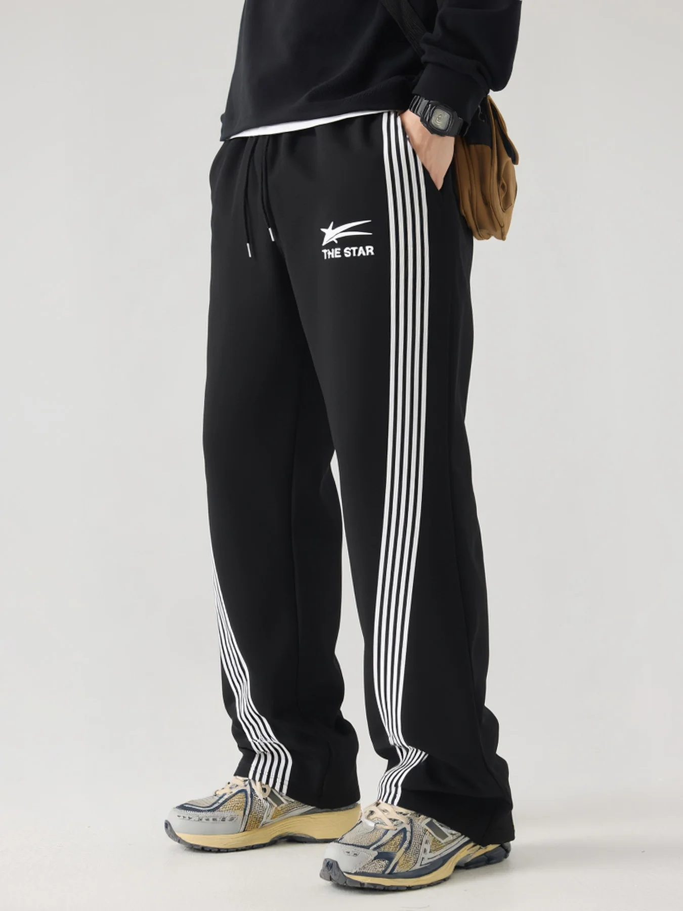 

Men's Contrasting Casual Pants in Spring and Autumn Joggers Men Streetwear Baggy Pants Sweatpants Trousers