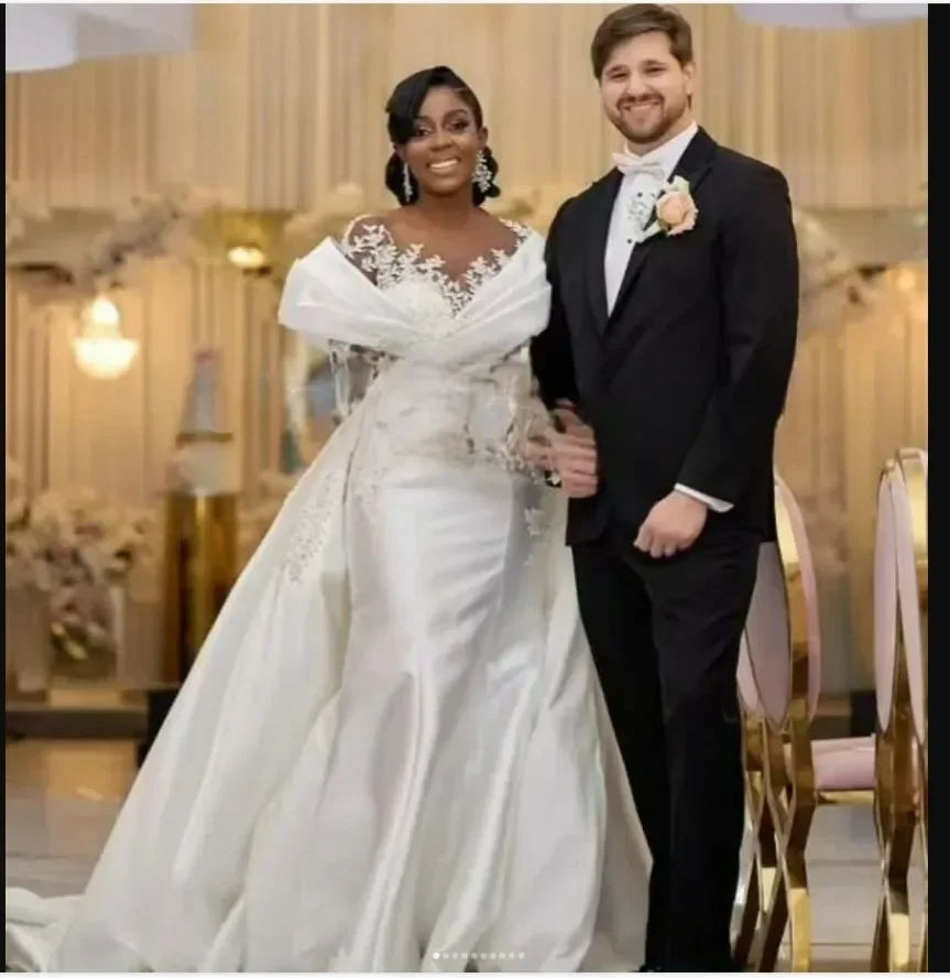 Customized Off the Shoulder Appliques Beads Wedding Dress with Removable Skirt   Vestidos De Novia  Long Sleeves   Bridal Gowns