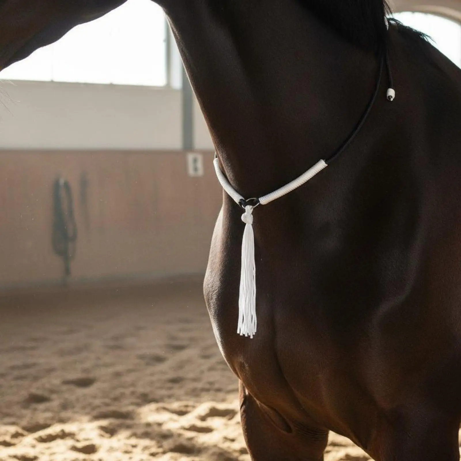 タッセル付き馬用ネックロープ-手編み調節可能な乗馬トレーニングロープ