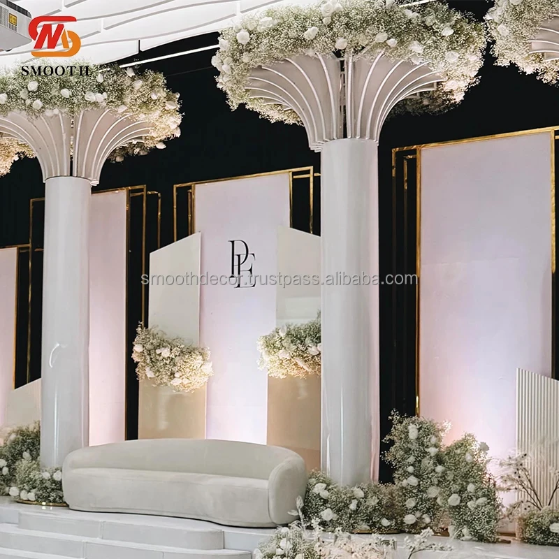 custom.SMOOTH Square Metal Mirror Curtain Wall Running LED Light Wedding Backdrop with Raining Arch and Running