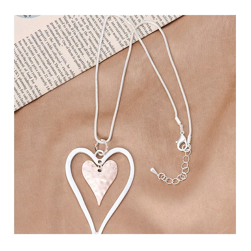 

Popular Sweater Chain Women's High-end Sense Light Luxury Love Geometric Exaggerated Jewelry Alloy Long Necklace