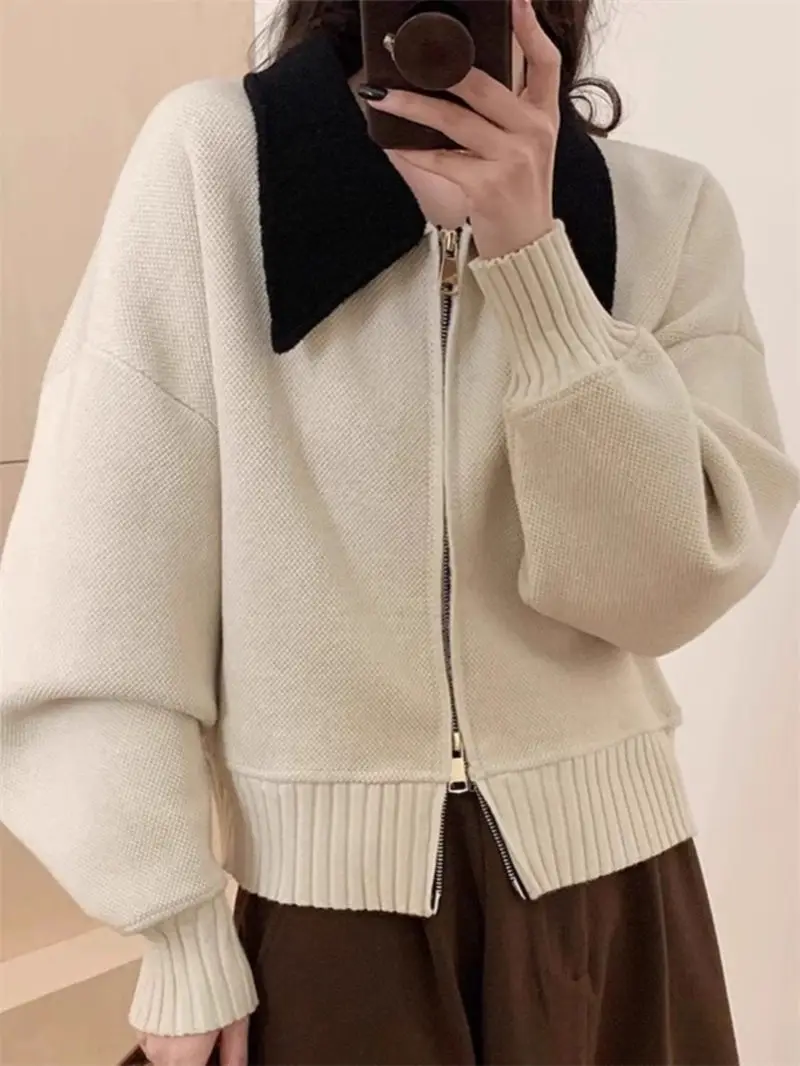 Retro Contrasting Color Lapel Double Zipper Sweater Jacket For Women In Spring 2025 Fashion Shiny Knitted Cardigan Coat A467