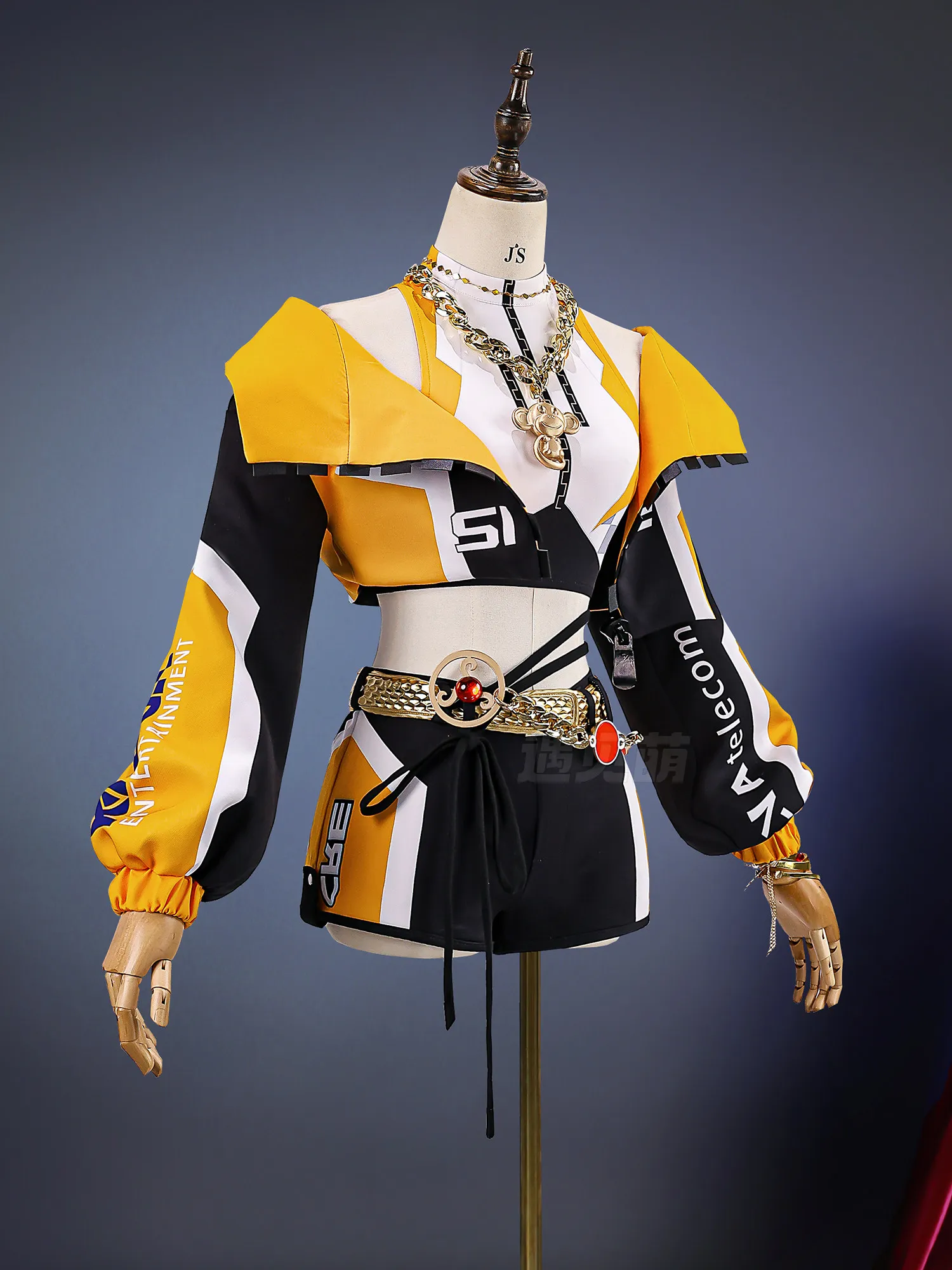 Esports & Gaming Optics Gmbh - Halloween Carnival Outfit AniMuse Game Identity