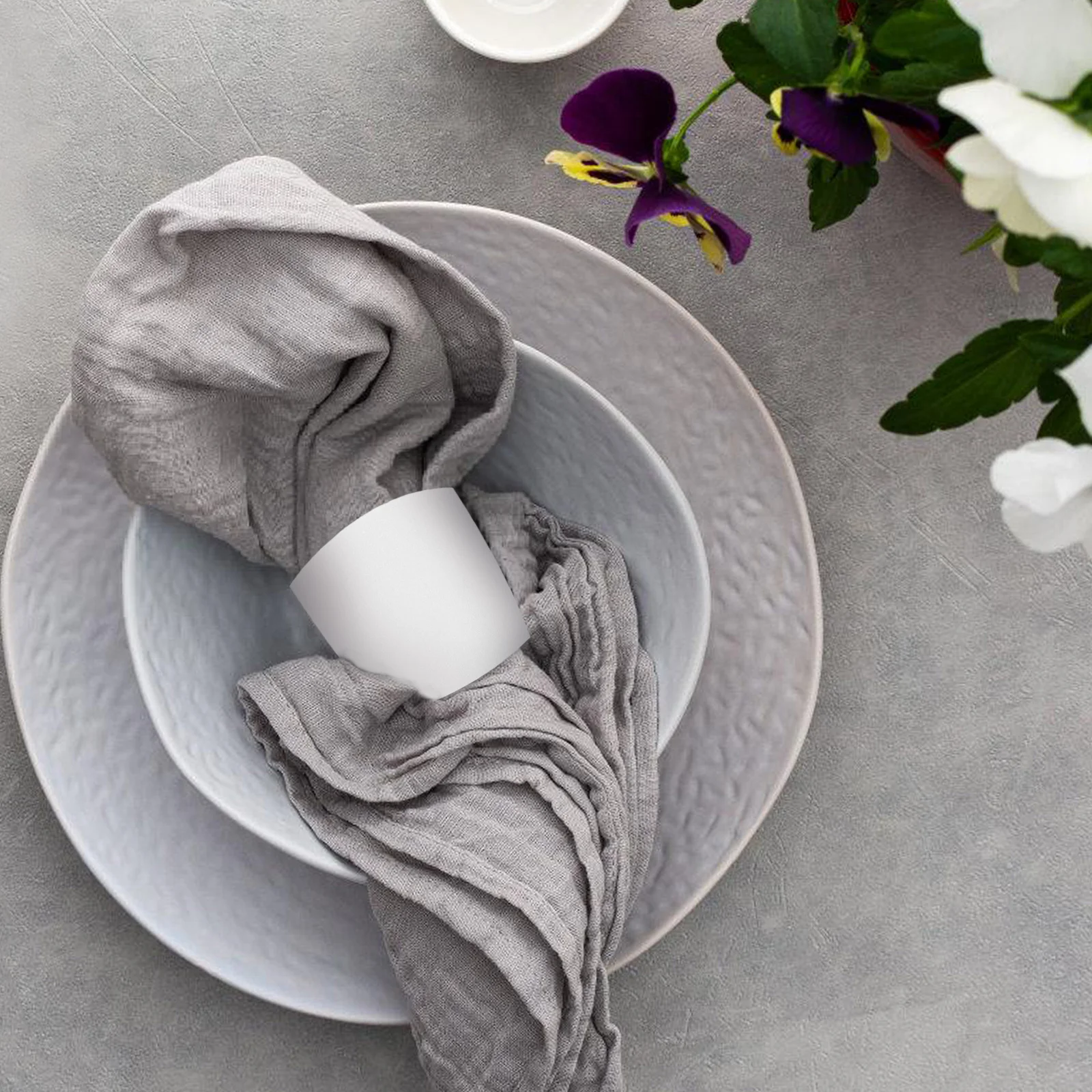 

500Pcs Paper Napkin Bands Self Adhesive Disposable Napkin Rings for Hotel Restaurant Party Bulk Silverware Wraps Bands