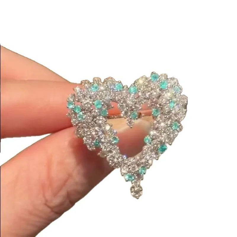 

Hollow Out Heart Full Paved Zircon Ring, Light Luxury Elegant Heart Finger Ring Trendy Party Accessories for Ladies