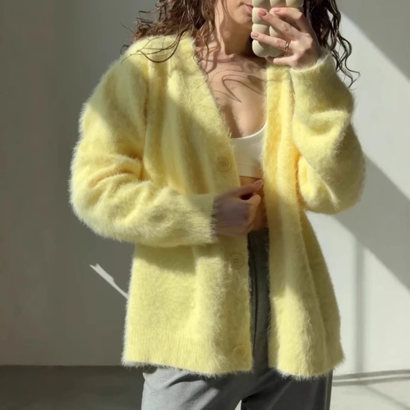 

Knitted Cardigan Women's Loose V-neck Sweater 2025 Spring and Autumn Fashion Commuter Style Women's Top