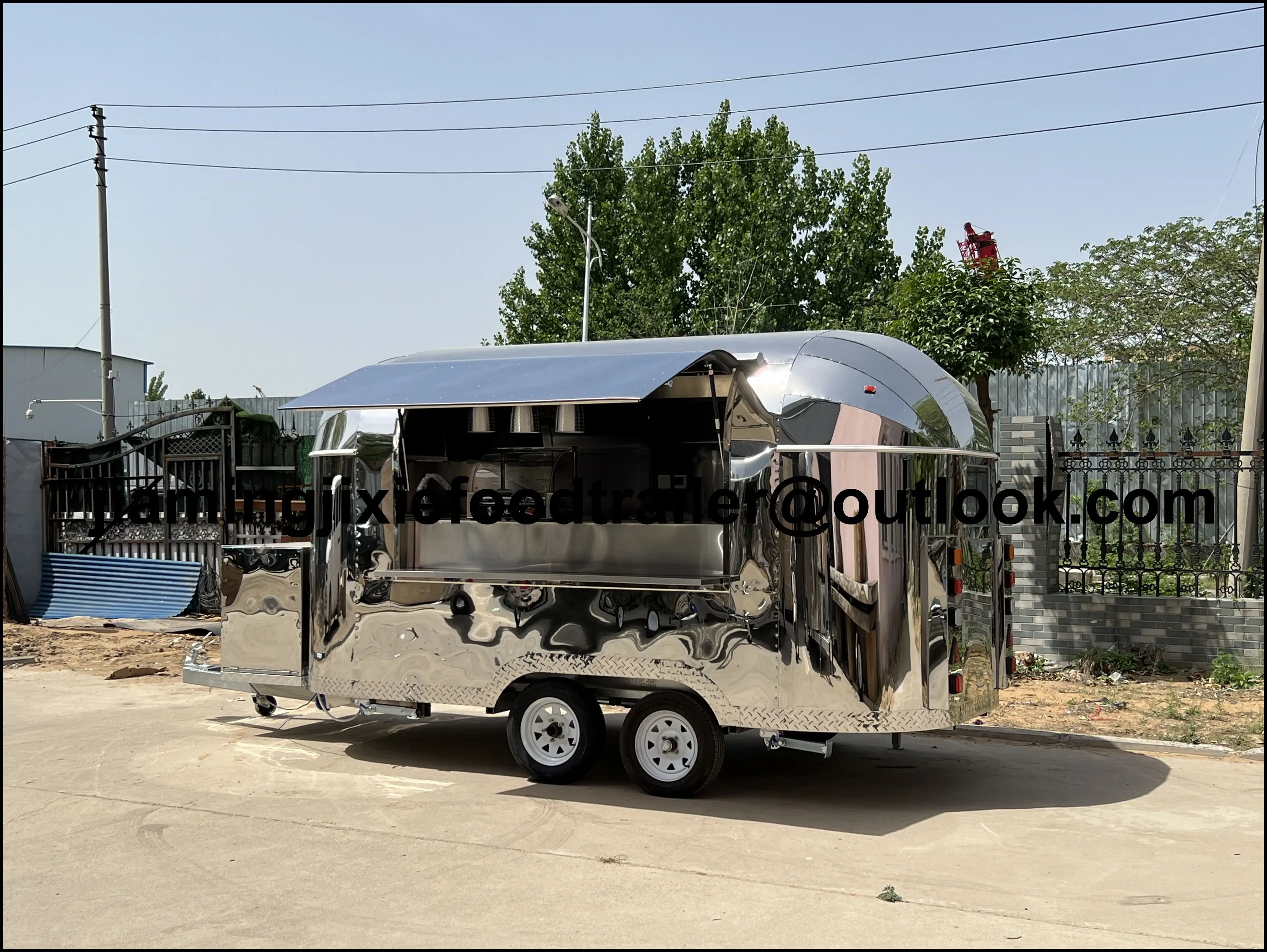 

Stainless Steel Mobile Concession Food Truck Trailer 220v for Fast Food Ice Cream Business Catering Mobile Caravan