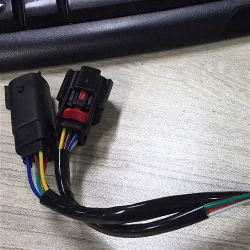 Unique Motorcycle LED Saddlebag Brake Light Dynamic Turn Signal Light For Touring Road King Electra Glide CVO 2014-2022