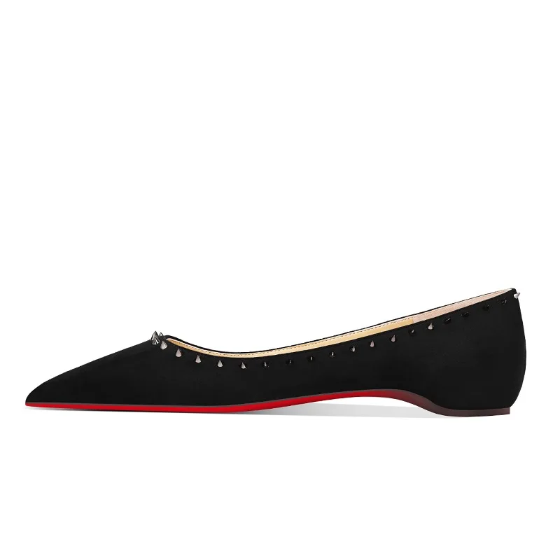 

Black suede flat shoes for women, 2025 new model, with raised height, pointed rivets, shallow mouth, and low order shoes