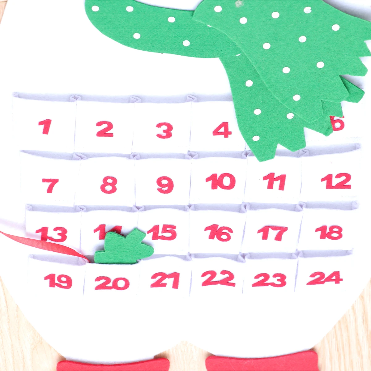 

Christmas Tree Hanging Ornaments Premium Santa Advent Calendar Non-Fading Xmas Countdown Decor for Office Home Party Decoration