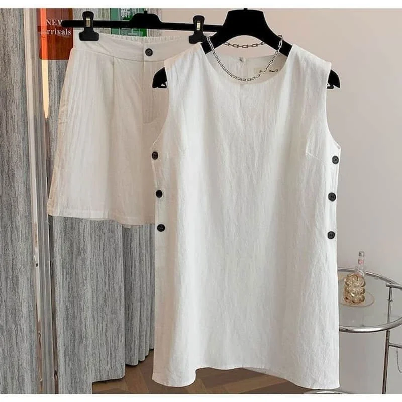 

Новые комплекты в тон, однотонные высокомодные футболки без рукавов с круглым вырезом и повседневные короткие штаны, комплекты из 2 предметов, женские летние костюмы 2025 г.