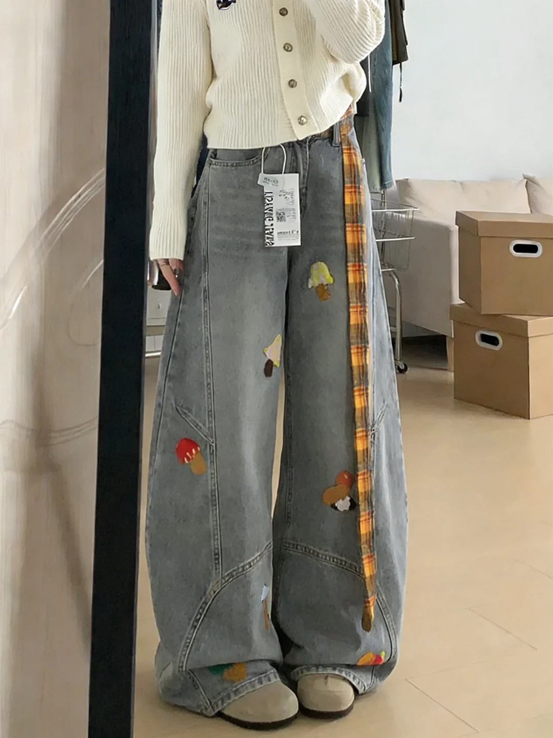 

Женские джинсы больших размеров в американском ретро-стиле, утепленные флисом, с вышивкой, широкие, свободного кроя, буткат, повседневные, с высокой талией