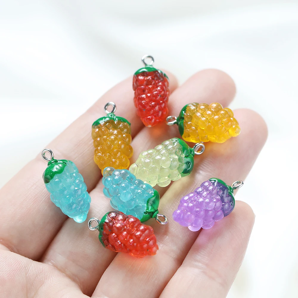 10 pezzi trasparente frutta resina a forma di uva orecchini Charms fai da te moda portachiavi collana ciondolo accessorio per la creazione di gioielli trovare