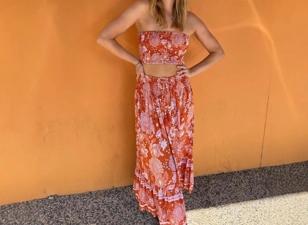 

2025 Summer New Set Sexy Wind Lotus Leaf Edge Printed Vacation Two piece Long Skirt Set