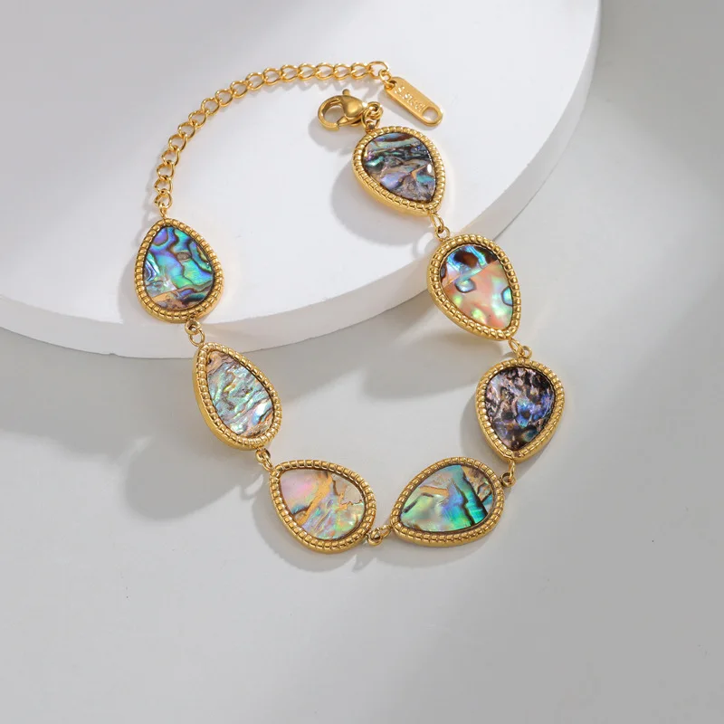 

Natural Shell 18K Gold Prated Bracelet for Women High-End Couple Style Hand Jewelry Vintage Charms Unpopular Niche Non-fading