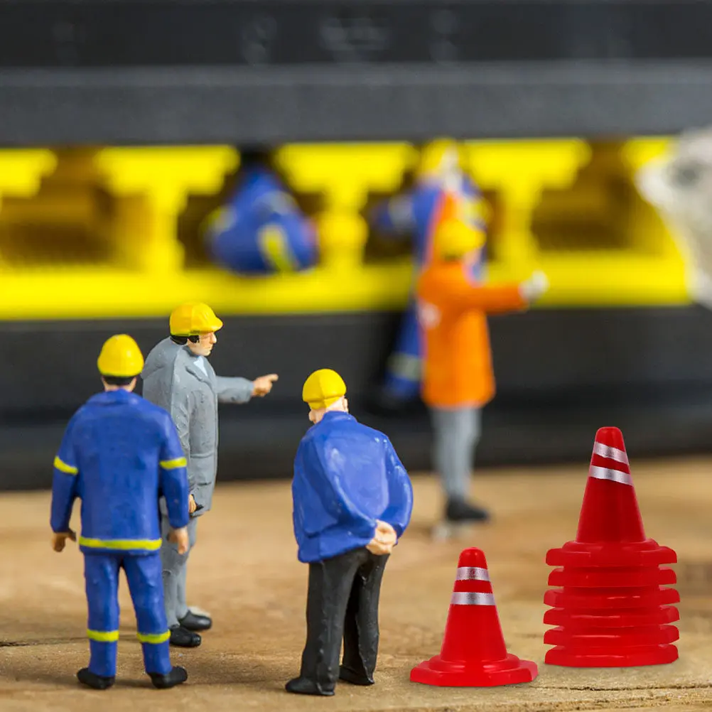 20Pcs Traffic Road Signs Plastic Sand Table Road Cones Simulation Roadblock DIY Traffic Sign Educational Developmental Gift