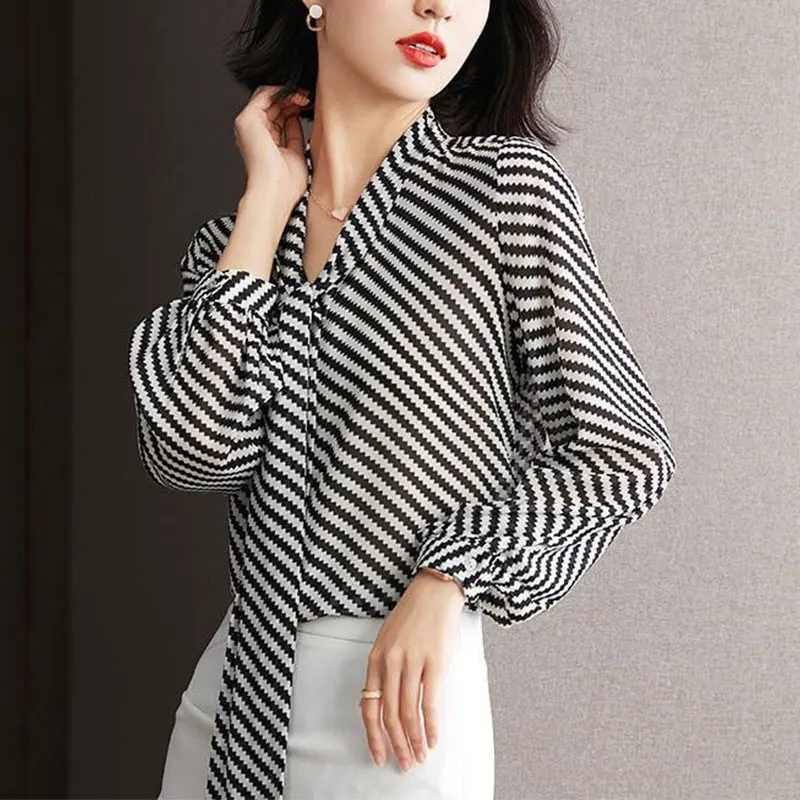 Women V-Neck Long Sleeve Shirts, Lacing Shirts Loose Striped Tops Elegant Temperament Clothes Spring and Summer Fashion New Sty