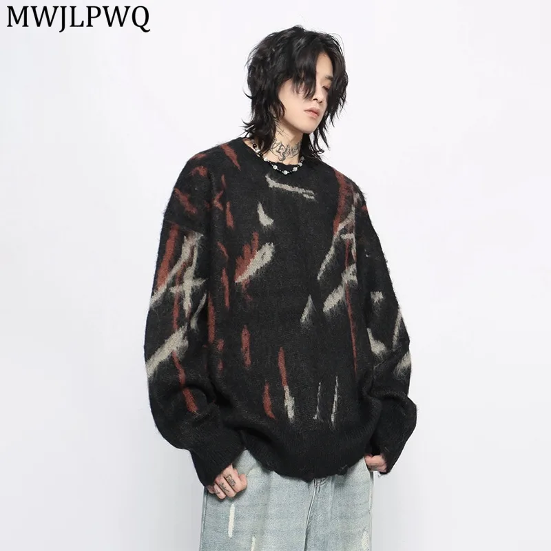 

MWJLPWQ American Tie-Dye High-End Sweater For Men Hole Autumn Winter Round Collar Long Sleeve Lazy Style Loose Knitwear 21072