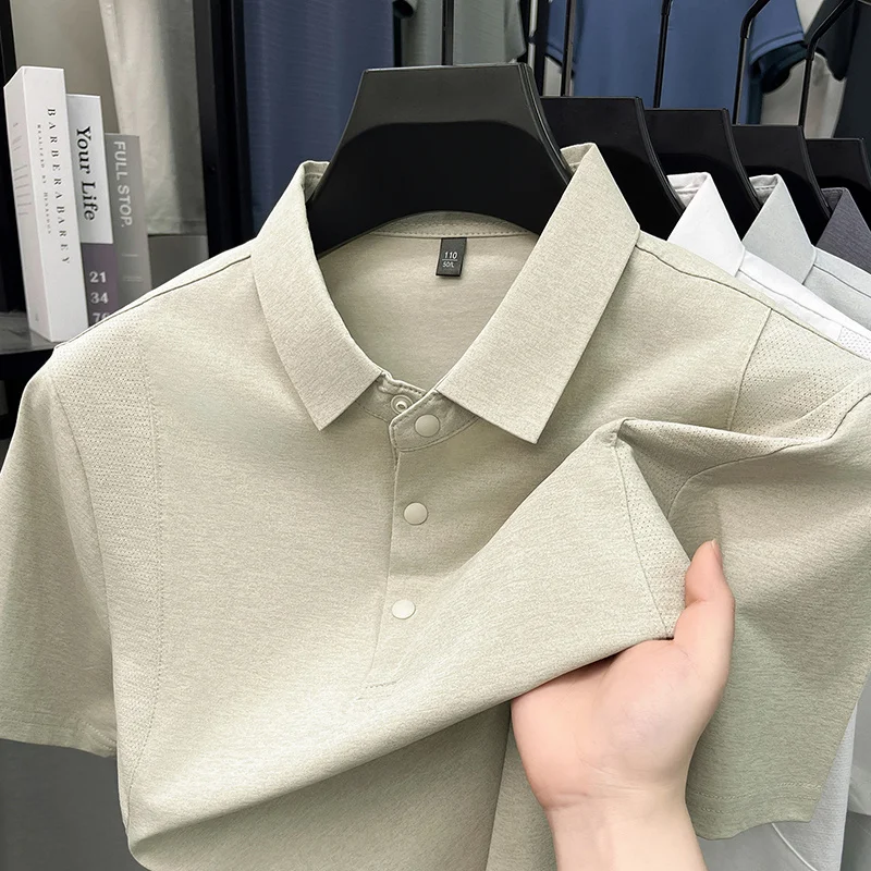 Slim-Fit-Poloshirt mit halber Knopfleiste für Herren, belüftete Seitenpaneele, Business-Meeting, Kurzstreckenreise, Kleidungsstück – Detail 8