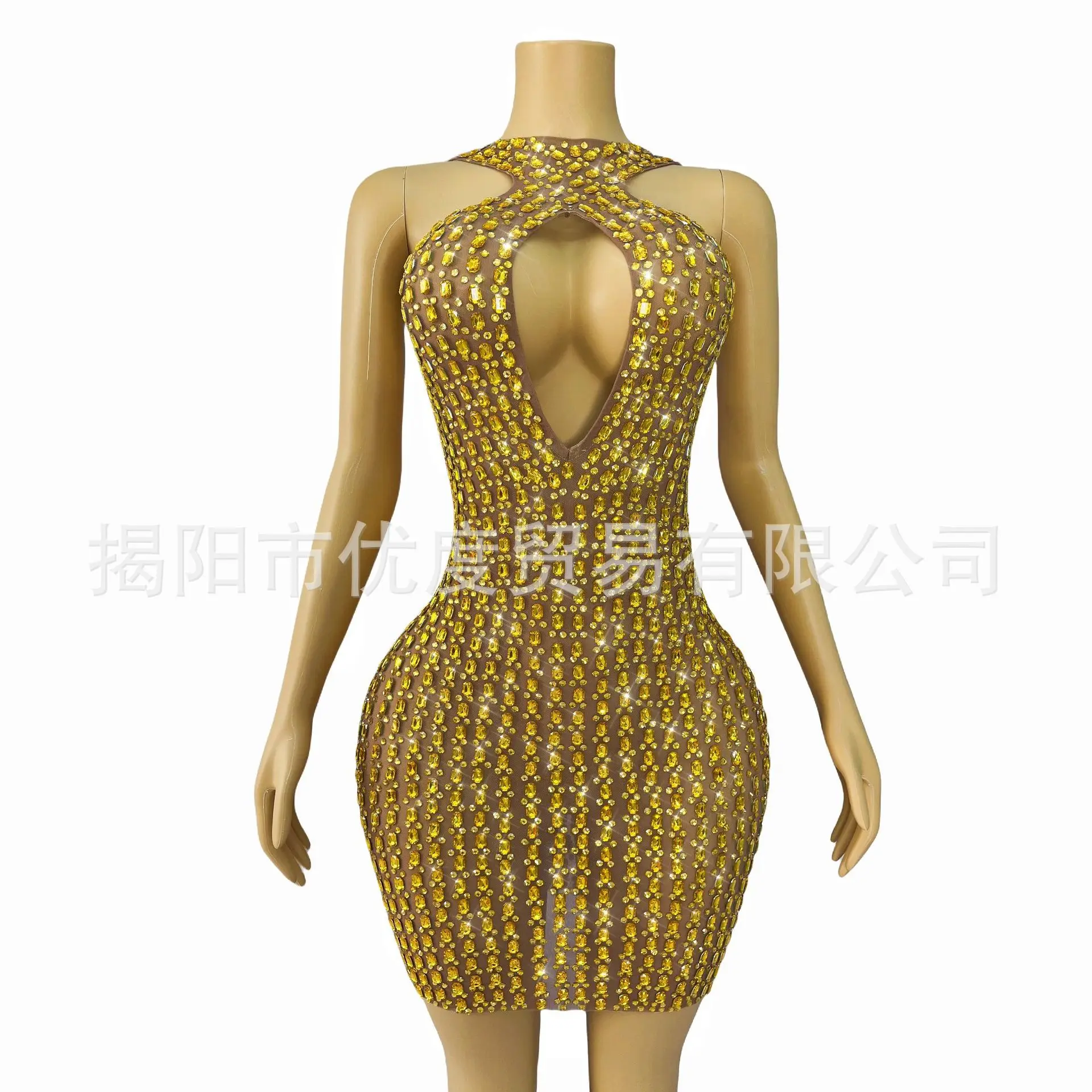 

Design Sense Shines Rhinestone Front Hollow Neck Dress Cocktail Party Night Performance Short Skirt Willow Silk Thread Robe Fête