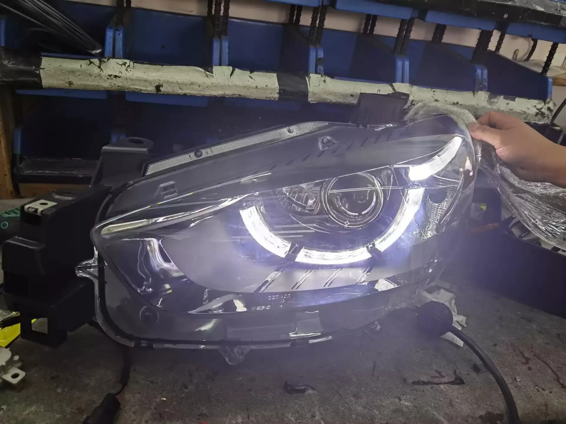 Front Headlight HeadLamp Angel eyes for Mazda CX-5 2015 DRL Daytime Running Light Turn Signal