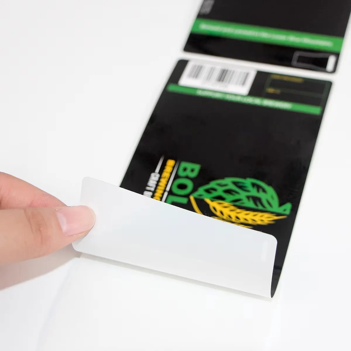 

Клейкие этикетки для пива на заказ | 12 унций 330 мл стеклянные наклейки для бутылок и банок | Персонализированная печать упаковки для пивоваренных напитков