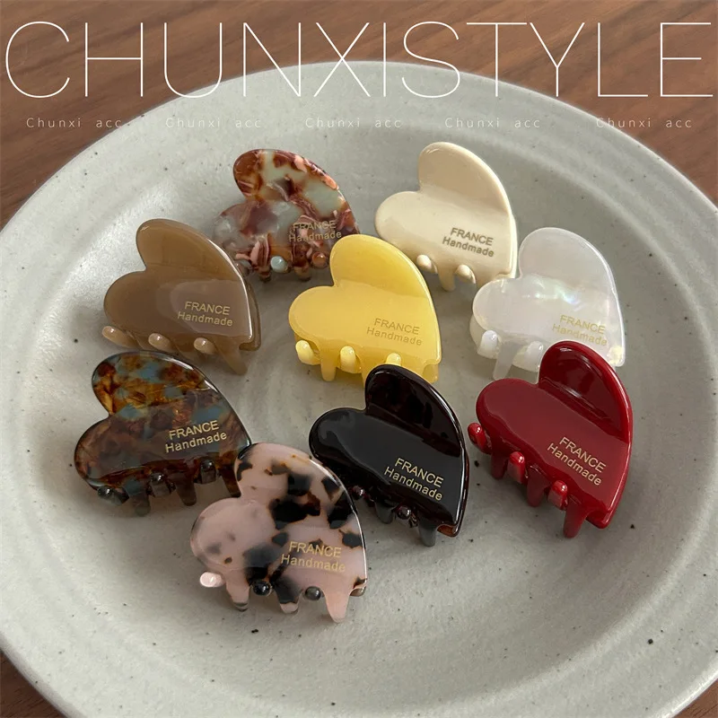 

Retro Acetate Heart Hair Claw Clips Korean Fashion Mini Small Size Side Hair Clips for Women Sweet Daily Wear Hair Accessories