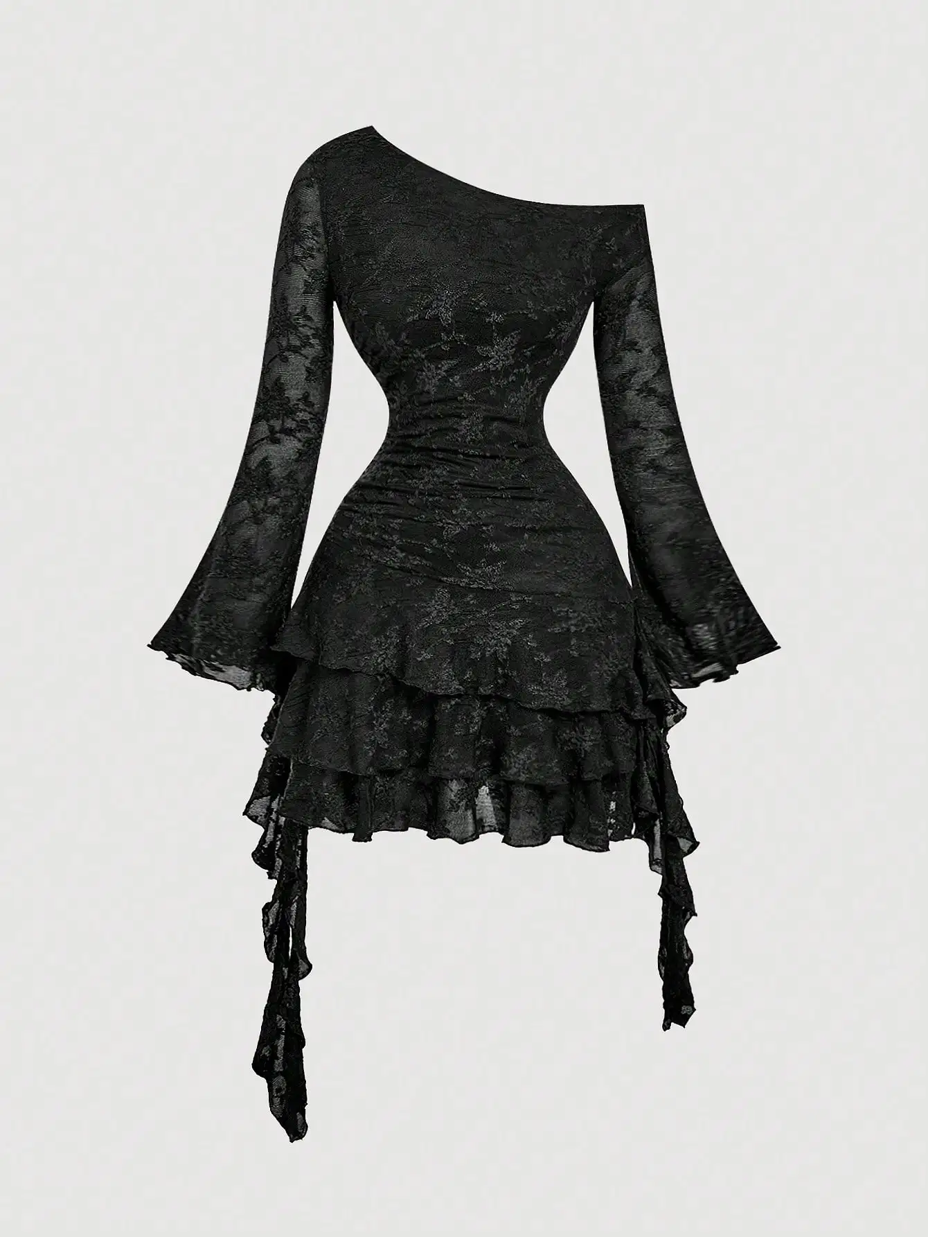 

Женское мини-платье с рюшами, асимметричными расклешенными рукавами и многослойным подолом