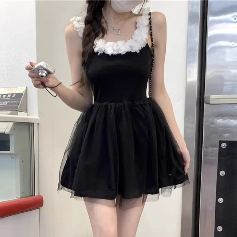 

Ballet Style Backless Mesh Lace Women's Summer 2024 New Patchwork Lace Waist Princess Ultra Short Fluffy Sexy Suspender Dress