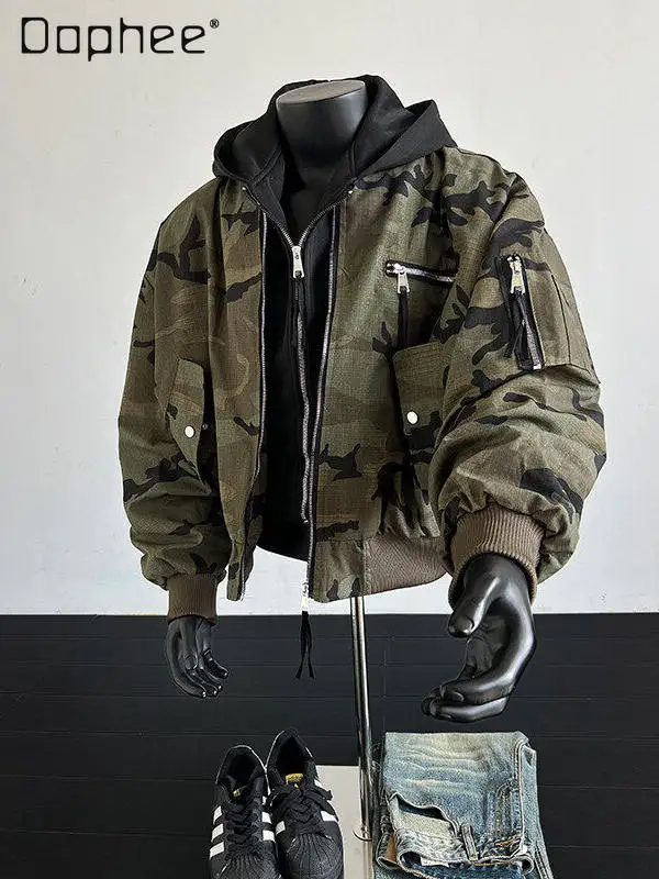 

Spring Autumn American Retro Street Style Fake Two-Piece Camouflage Jacket for Men Green Baseball Collar Short Hooded Jacket