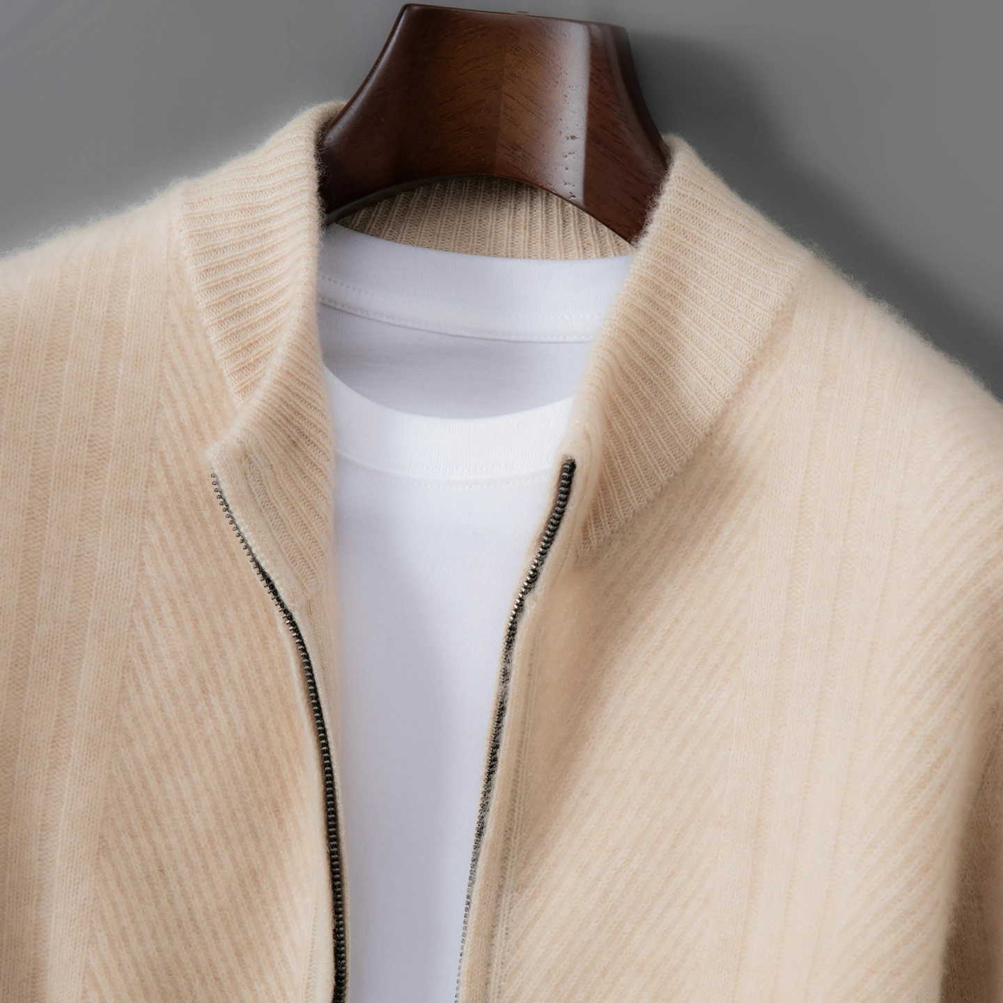 Winter Honeycomb Needle Thickened Cashmere Cardigan V-neck Loose Casual Joker 100% Pure Wool Zipper Coat